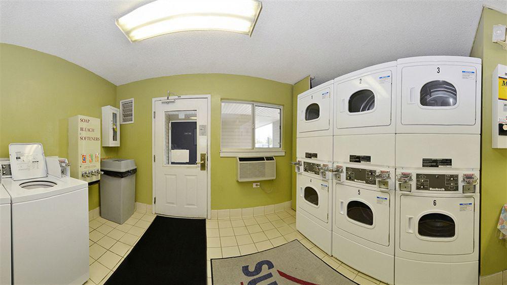 Suburban Studios Charlotte-Ballantyne Pineville Exterior foto